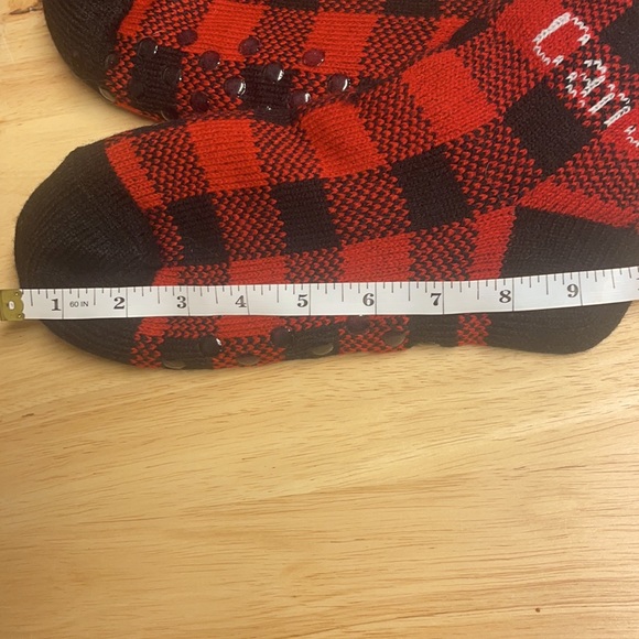 SOLD Men’s/women’s Socks, warm and cozy, Canada Maple Leaf - Picture 7 of 9